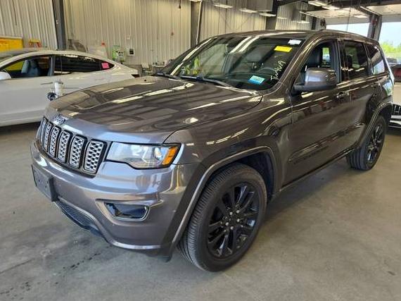 JEEP GRAND CHEROKEE 2018 1C4RJFAG4JC387266 image